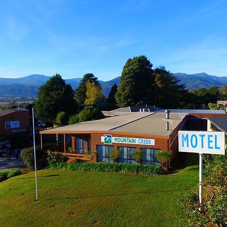 Mountain Creek Motel Bar & Restaurant Mount Beauty Exterior foto
